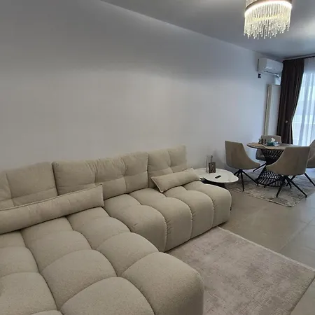Alezzi Odyssey Mamaia Nord شقة *