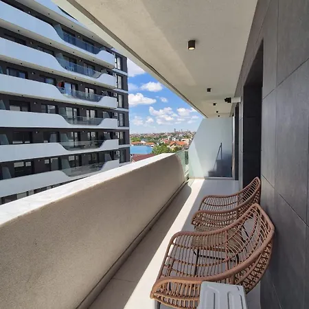 Alezzi Odyssey Mamaia Nord شقة
