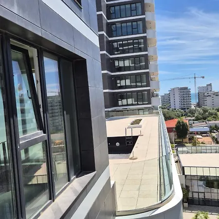 Alezzi Odyssey Mamaia Nord شقة *